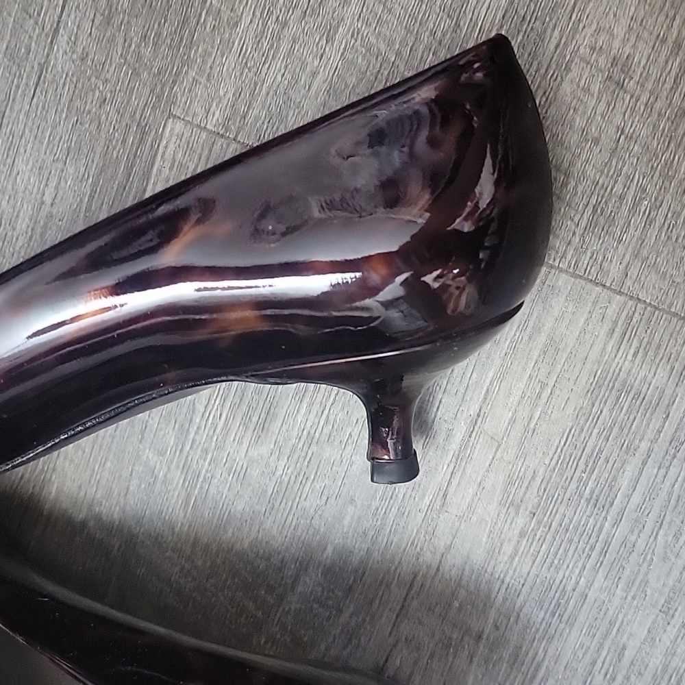 Stuart Weitzman Leopard Print Pump - image 2